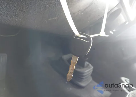 2006 Chevrolet Silverado 1500 Work Truck z USA, uszkodzony, nr VIN 3GCEC14X16G176988